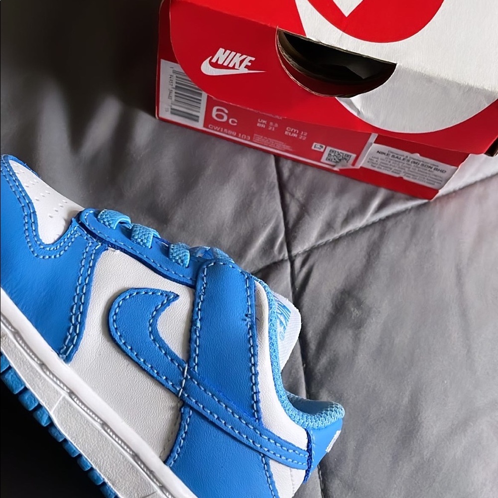 Nike toddler shoes